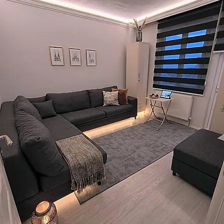 Apartment Masha & Karaman